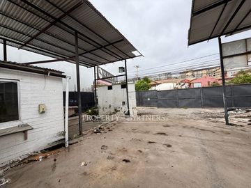 ¡Oportunidad!: Terreno de 245 m² en Av. Juan Cisternas