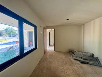 CASA EN VENTA EN FRACC. LOMAS DEL PEDREGAL.