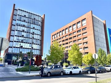 Oficina en Arriendo en Edificio Las Rastras 3