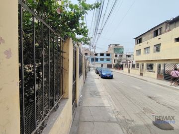 Gran Oportunidad: Casa En Venta Ideal Como Terreno Para Nuevo Proyecto