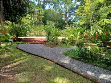 VENTA CASA BOCAS DEL TORO ISLA COLON