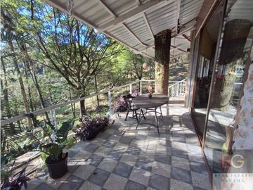 Alquiler de Casa en Altos de Cerro Azul