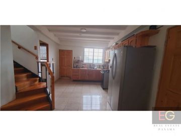 Alquiler de Casa en Altos de Cerro Azul