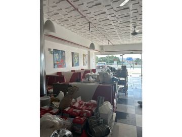 ALQUILO LOCAL PARA RESTAURANTE EN  ALBROOK