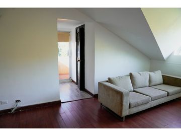 VENDO APARTAMENTO TIPO LOFT EN  PH ALBROOK PARK