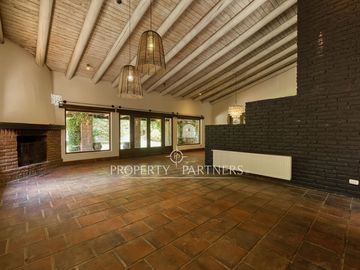 Espectacular casa provenzal tipo campiña francesa con gran parque