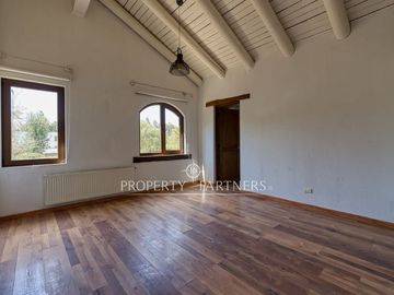 Espectacular casa provenzal tipo campiña francesa con gran parque