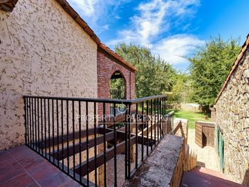 Espectacular casa provenzal tipo campiña francesa con gran parque
