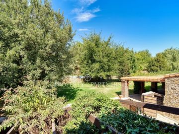 Espectacular casa provenzal tipo campiña francesa con gran parque
