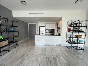 Venta de apartamento en Bella Vista, PH Nuovo by Armani
