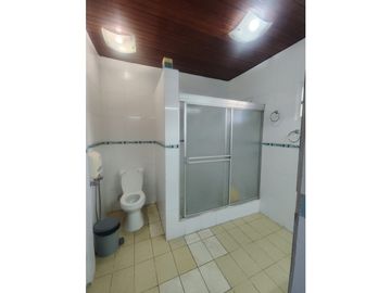 vendo o alquilo casa en los Angeles Avenida el Paical