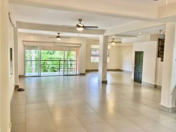Venta de Casa en Clayton (MM)
