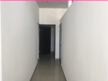 VENTA REMATE  LOCAL PLANTA BAJA 126m2 PLAZA MILLA 8