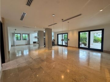 Venta de Casa en Fairway, Santa María