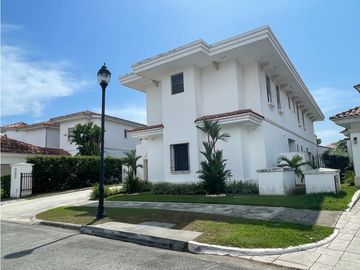 Venta de Casa en Fairway, Santa María