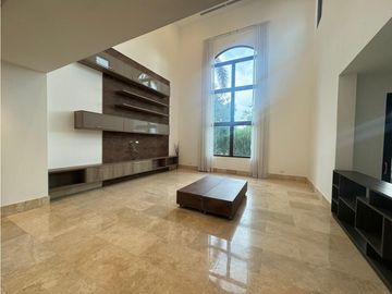 Venta de Casa en Fairway, Santa María