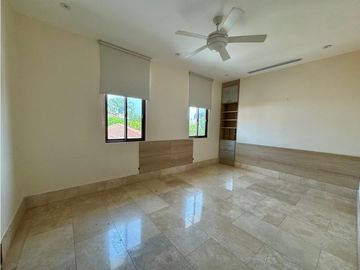Venta de Casa en Fairway, Santa María