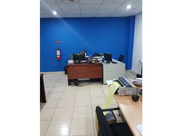 ALQUILO GALERA  CON OFICINAS AREA INDUSTRIAL COSTA DEL ESTE