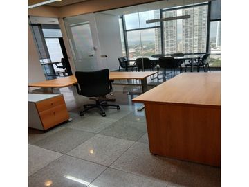 PH TORRE PANAMA OFICINA 110m2 $2500m2 amoblada