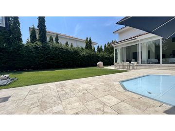 Alquiler de casa en Santa María, Fairway Estate