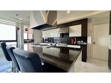 Venta de penthouse en Santa María