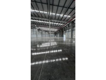 LLANO BONITO, GALERA 481M2 NUEVA LISTA PARA OCUPAR $5050