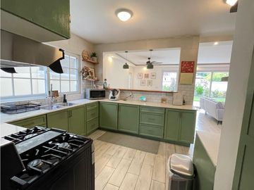 Venta de Casa unifamiliar en Villa Valencia, Costa Sur