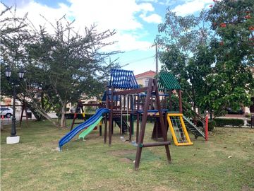 Venta de Casa unifamiliar en Villa Valencia, Costa Sur