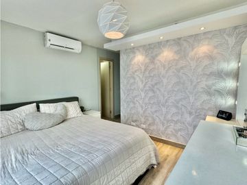 Se vende hermoso apartamento en PH Balboa Bay, Bella Vista. (MM)