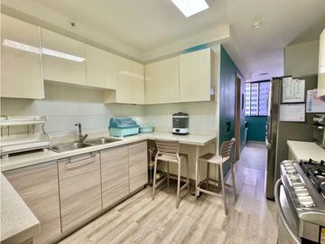 Se vende hermoso apartamento en PH Balboa Bay, Bella Vista. (MM)