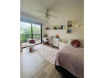 Excelente alquiler de apartamento ubicado en Clayton. [AP]
