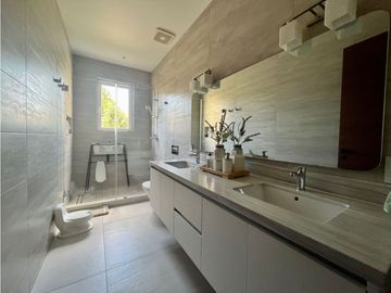 Venta de Casa en Santa Maria, PH The Woods