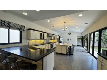 Venta casa en  Costa del Este PH Antigua