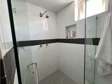 Venta de casa Primera Línea con piscina en Punta Paitilla