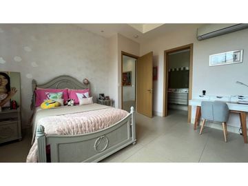Venta de casa en Santa María, PH The Grove