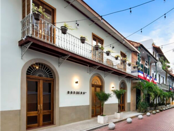 Casa Bandera - Apartamentos y Locales Comerciales en Casco Viejo