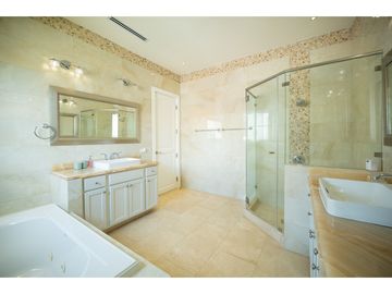 venta de casa en Santa Maria