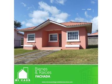 SE ALQUILA CASA EN PASEO DEL RO C547