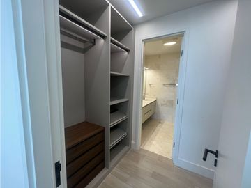 Venta de Apartamento de Lujo en Ocean Reef – PH Seascape