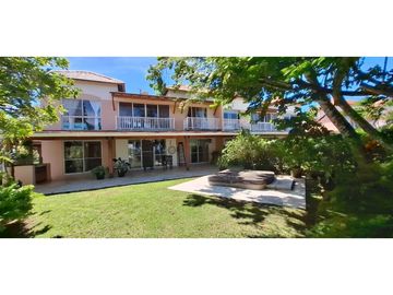 Venta de TownHouse en Villas de Decameron, Farallón, Coclé