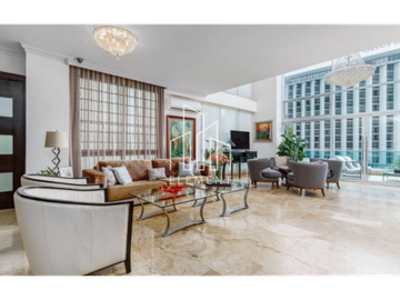 Premier Loft