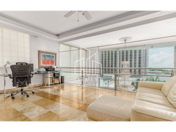 Premier Loft