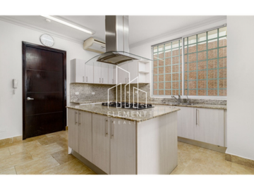 Premier Loft