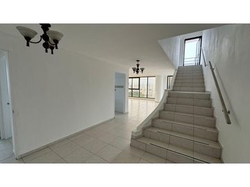 Penthouse Venta! Hato pintado 4 estacionamientos! 4 rec