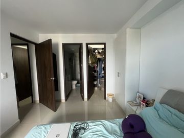 Venta de Apartamento en PH Torres de Montserrat, 12 de Octubre