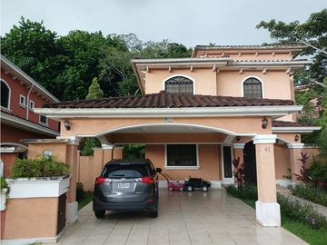 Alquiler Casa en Clayton Village