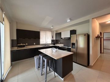 Venta de apartamento amoblado Ph River Valley