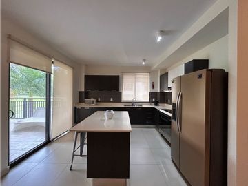 Venta de apartamento amoblado Ph River Valley