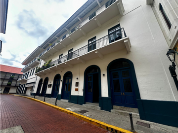 Se Vende Edificio Unico en Casco Viejo