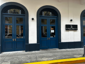 Se Vende Edificio Unico en Casco Viejo